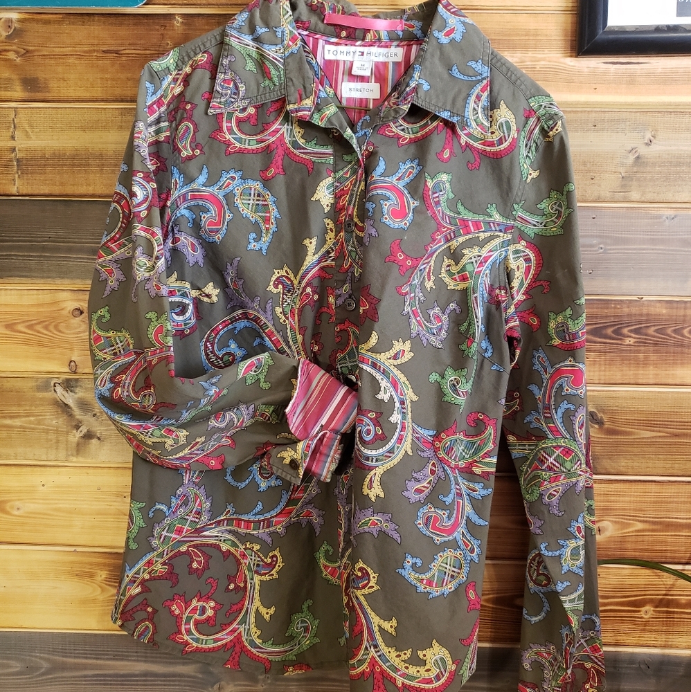 Retro Tommy Hilfiger Long Sleeve Dress Shirt